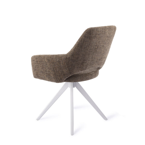 Yanai - Turn White - Image 28